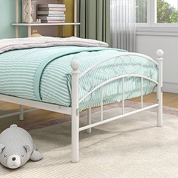 Platform metal bed frame